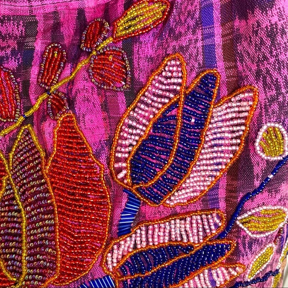 Boho Beaded Zipped Pink Tote Bag – Handmade Floral Embroidery - Picture 4 of 5